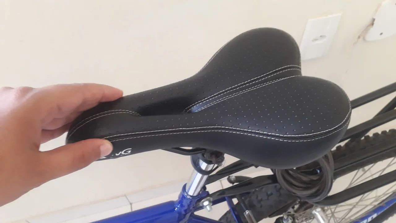 Vendo bike com upgrades, pouco rodada e no precinho  - Foto 5
