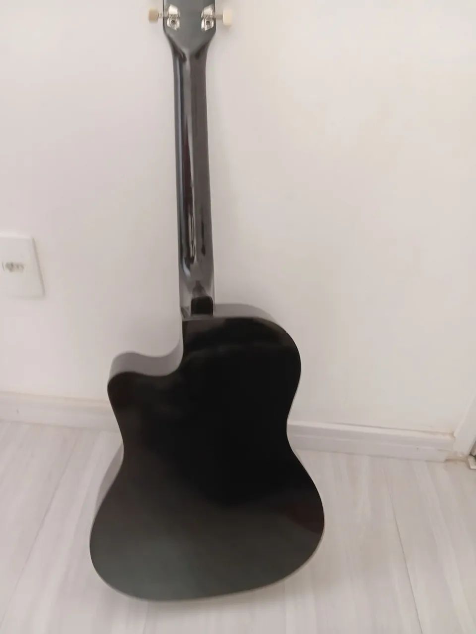 Violão com capa novinho - Foto 2