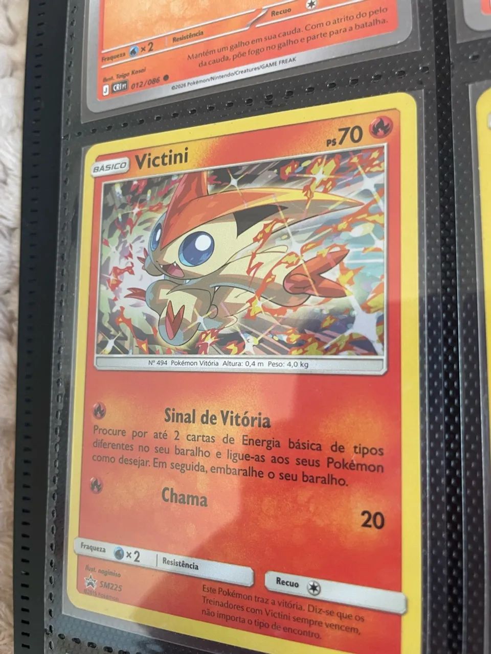 Carta Pokémon promo Victini 2019 - Foto 2