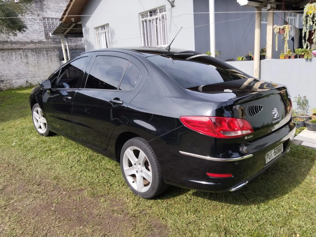 Peugeot 408 408 Sedan Allure 2.0 Flex 16V 4p Aut. 2014