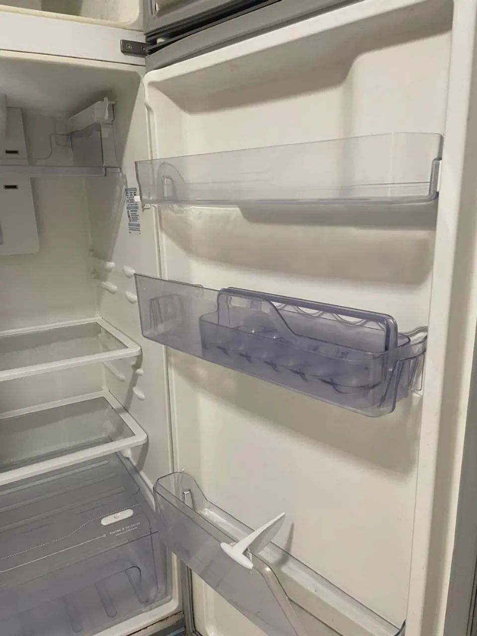 Geladeira Electrolux frost free - Foto 4