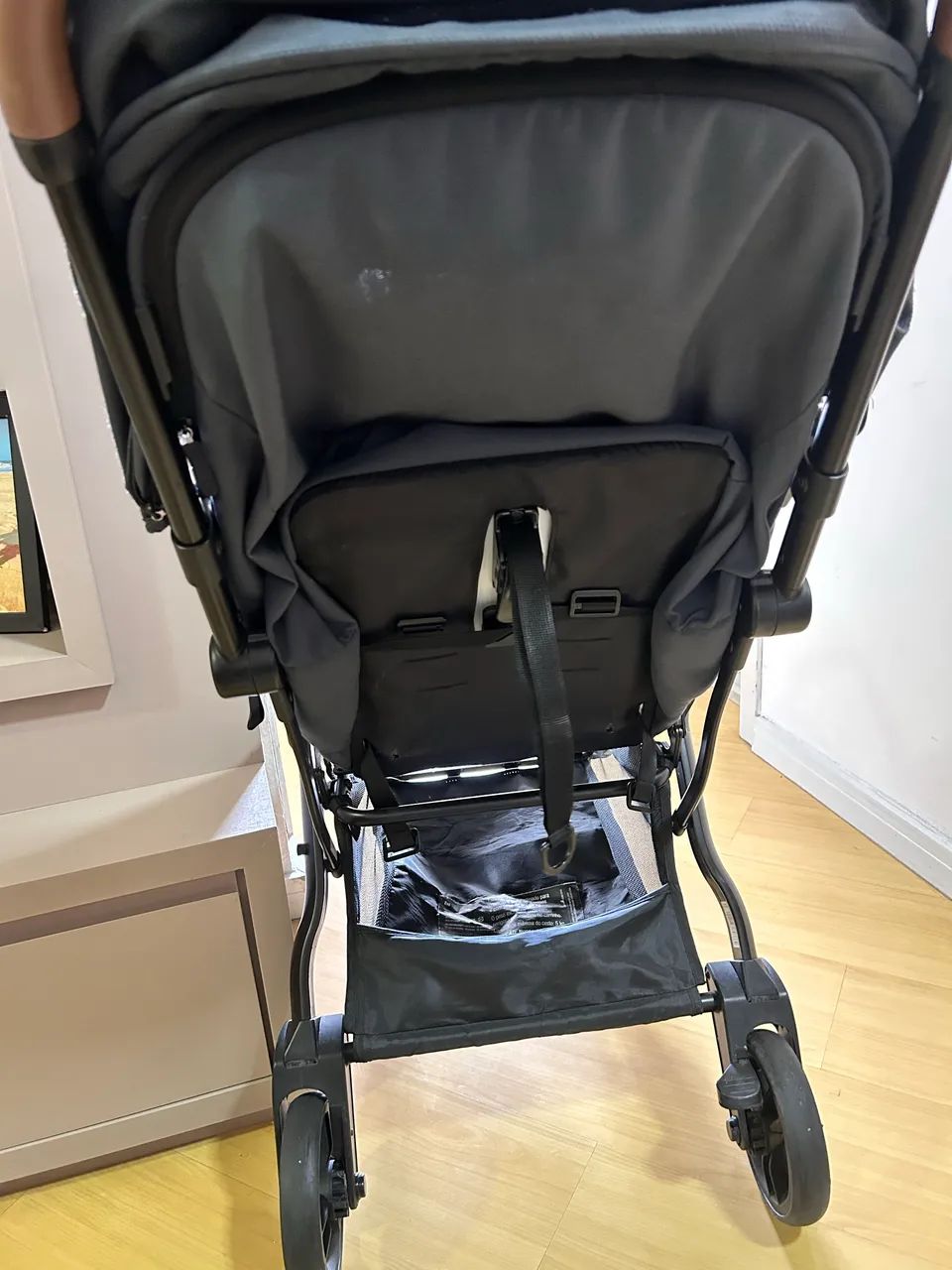 Carrinho de bebê maxicosi Eva  - Foto 3