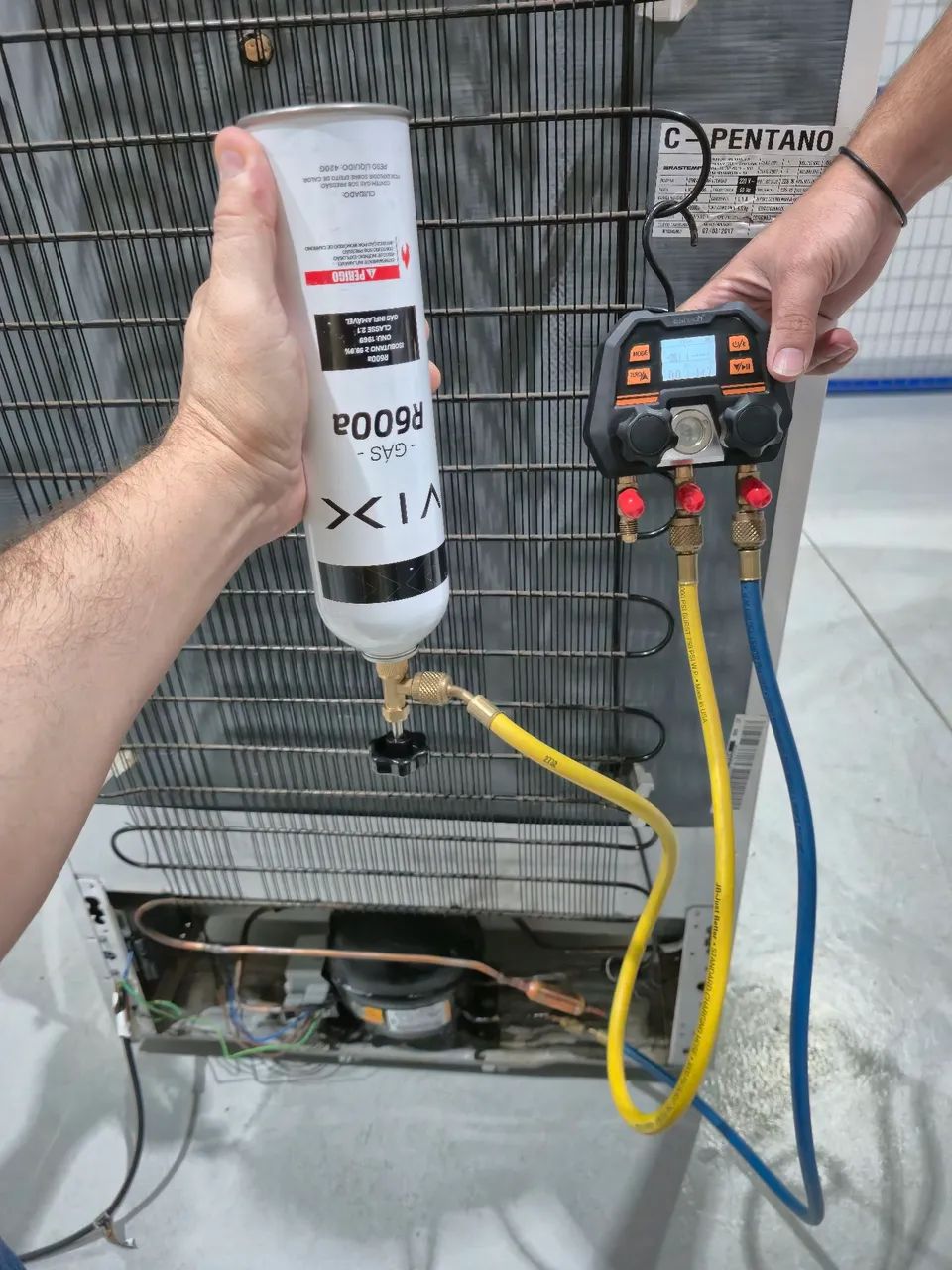 Conserto e manutenção em refrigeração - Foto 5