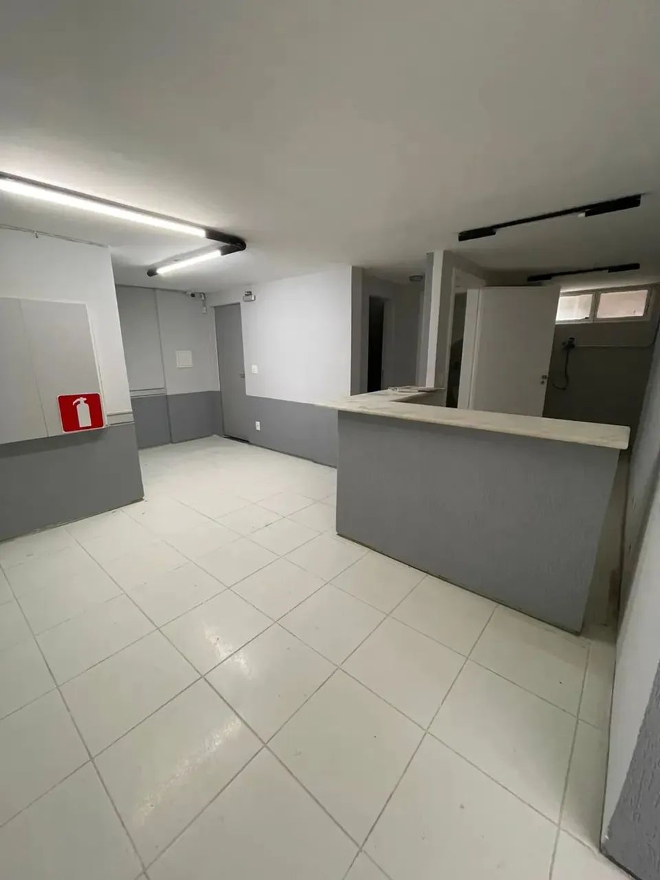 Prédio/Edifício inteiro para venda tem 277 metros quadrados - Foto 4