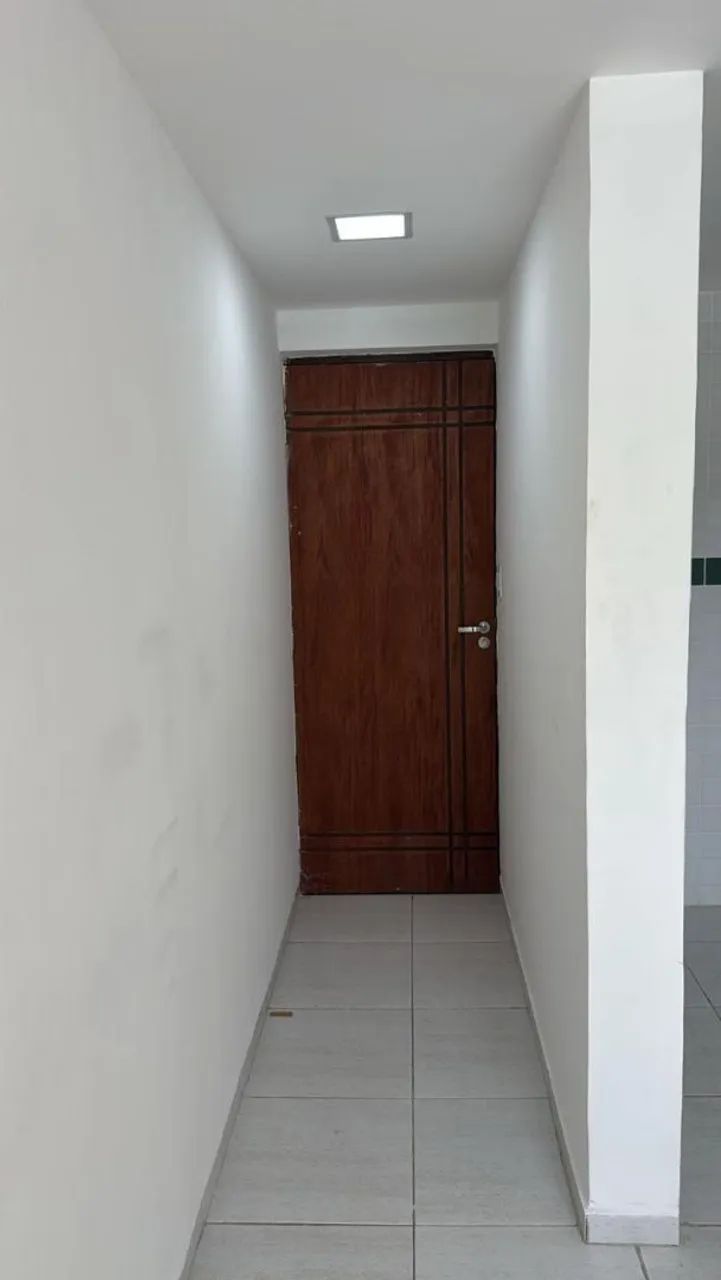 Aluga-se apartamento no valentina 