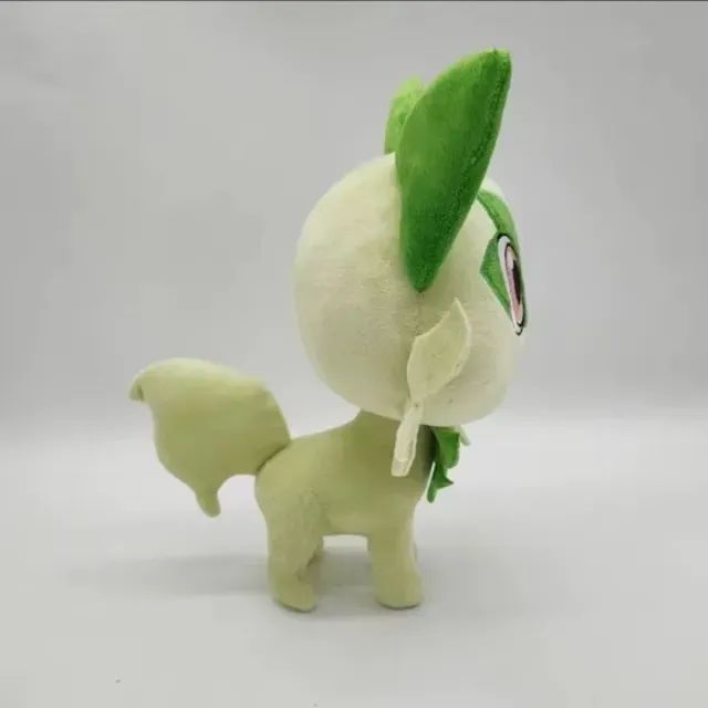 Pelúcia Pokemon Sprigatito (25cm) - Foto 3