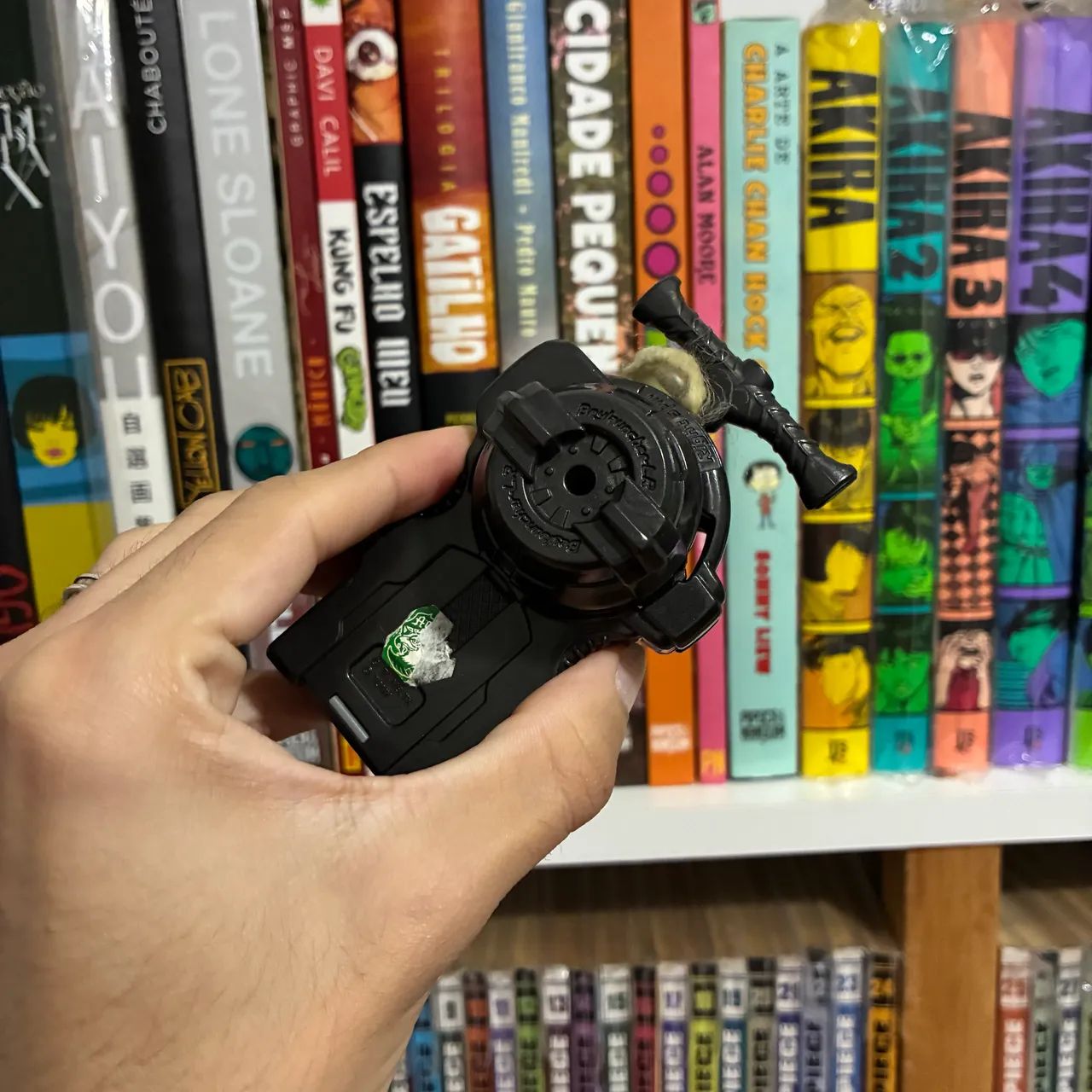 Beyblade - Lançador String Launcher L/R