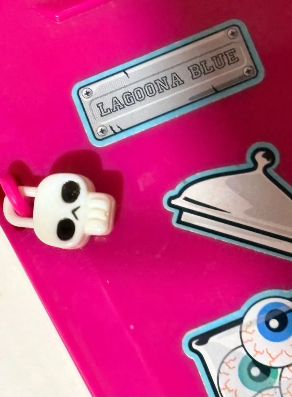 Monster High - Lagoona Blue Classroom COM CAIXA - Foto 4