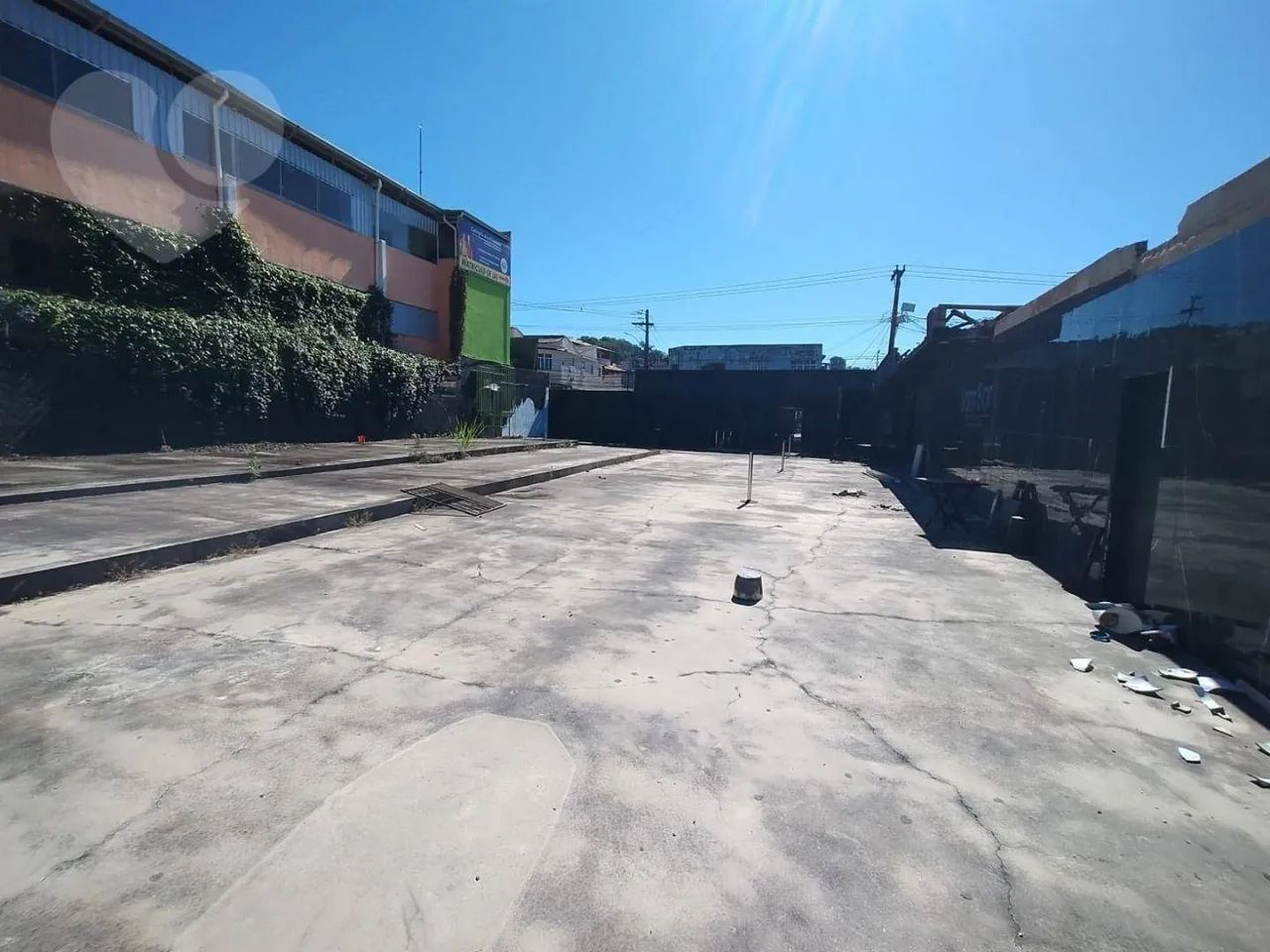 Loja com terreno de 947 m², localização privilegiada !!! - Foto 3