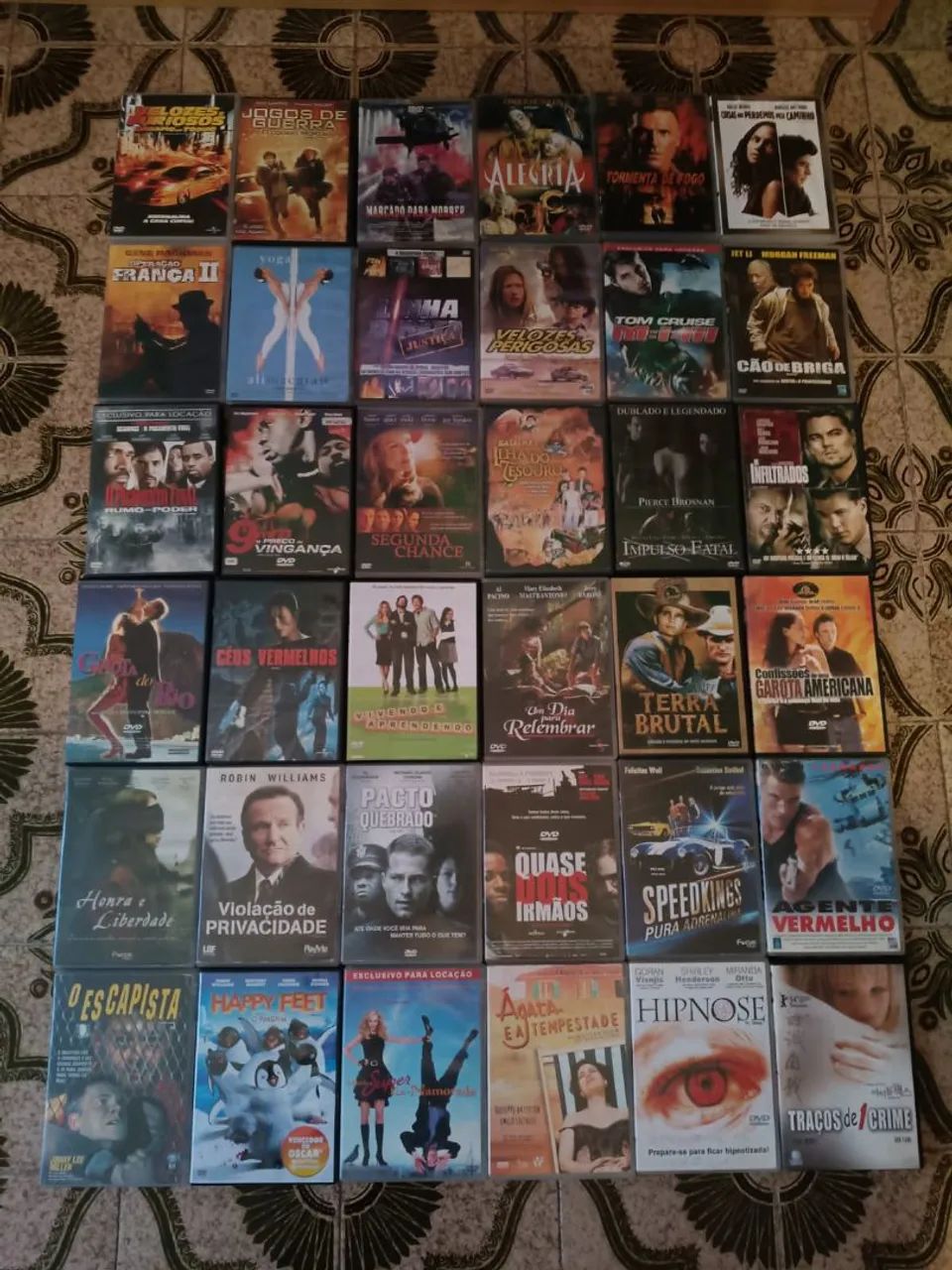 DVDs originais (5 reais cada)