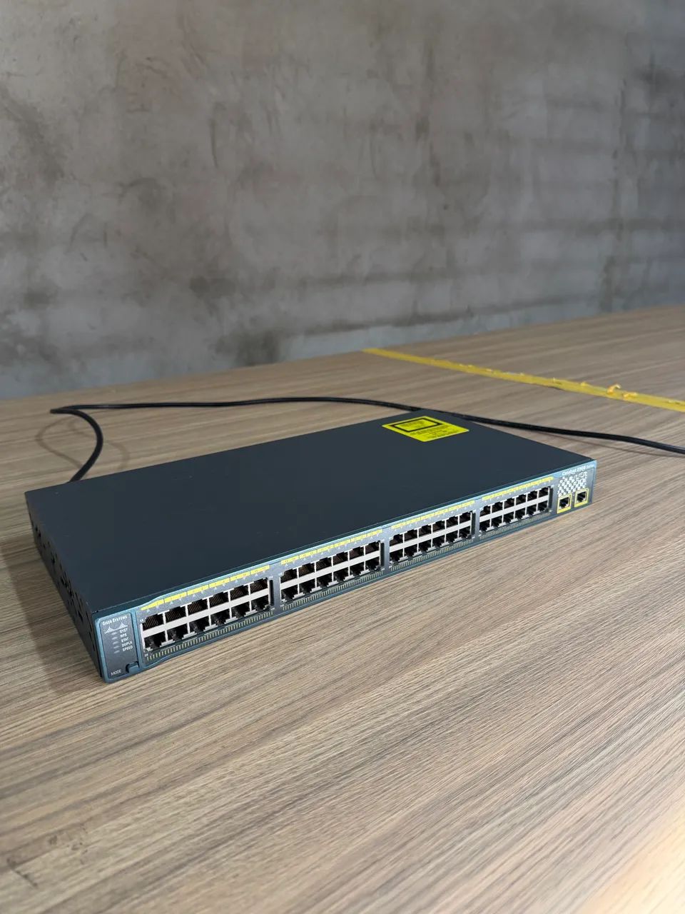Switch Cisco Catalyst 2960 Series 48 Portas - Foto 3