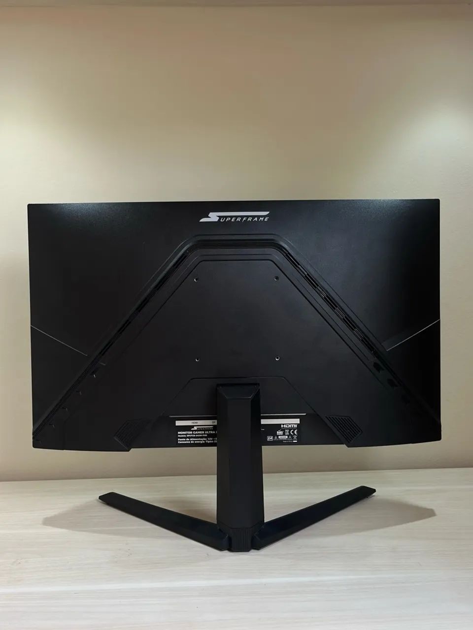 Monitor Curvo 200Hz 0,5ms SUPERFRAME  - Foto 4