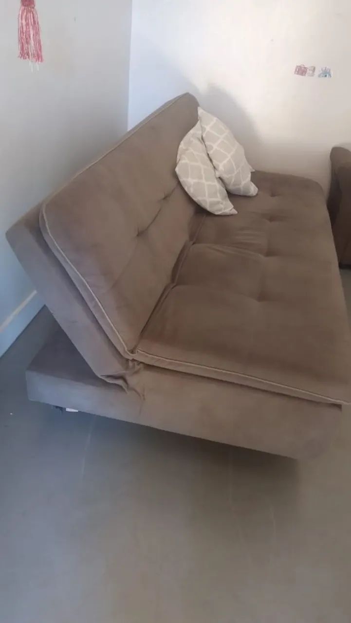 Sofá cama retrátil 