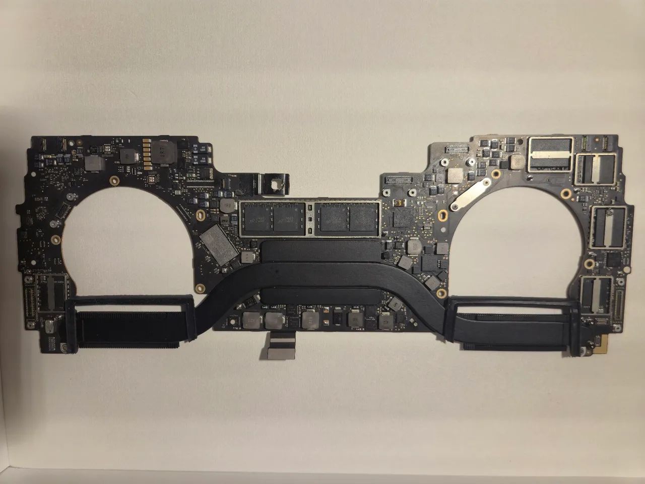 Placa mãe macbook a1706  - Foto 3