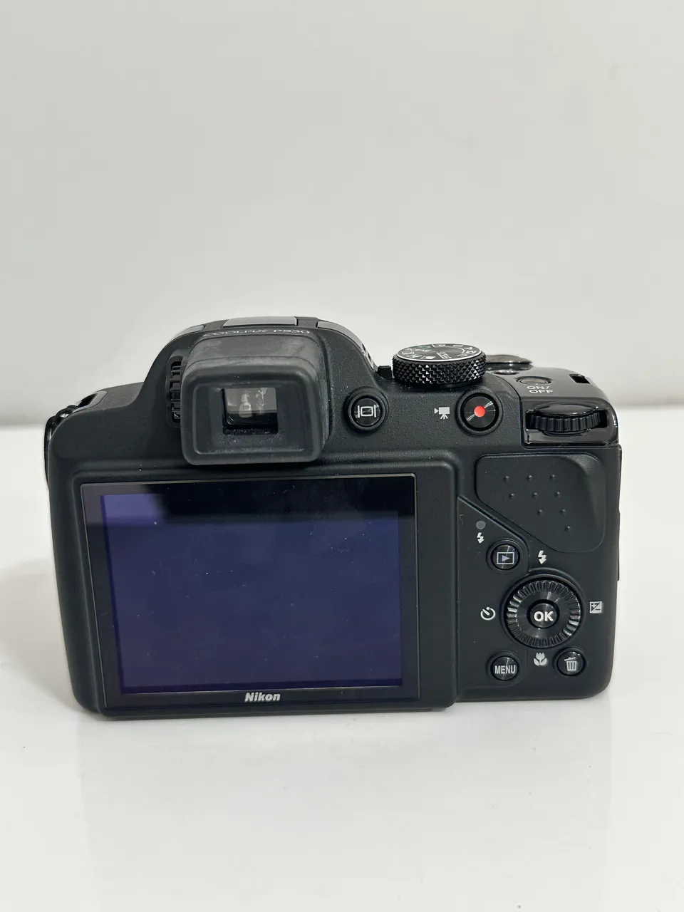 nikon coolpix p530