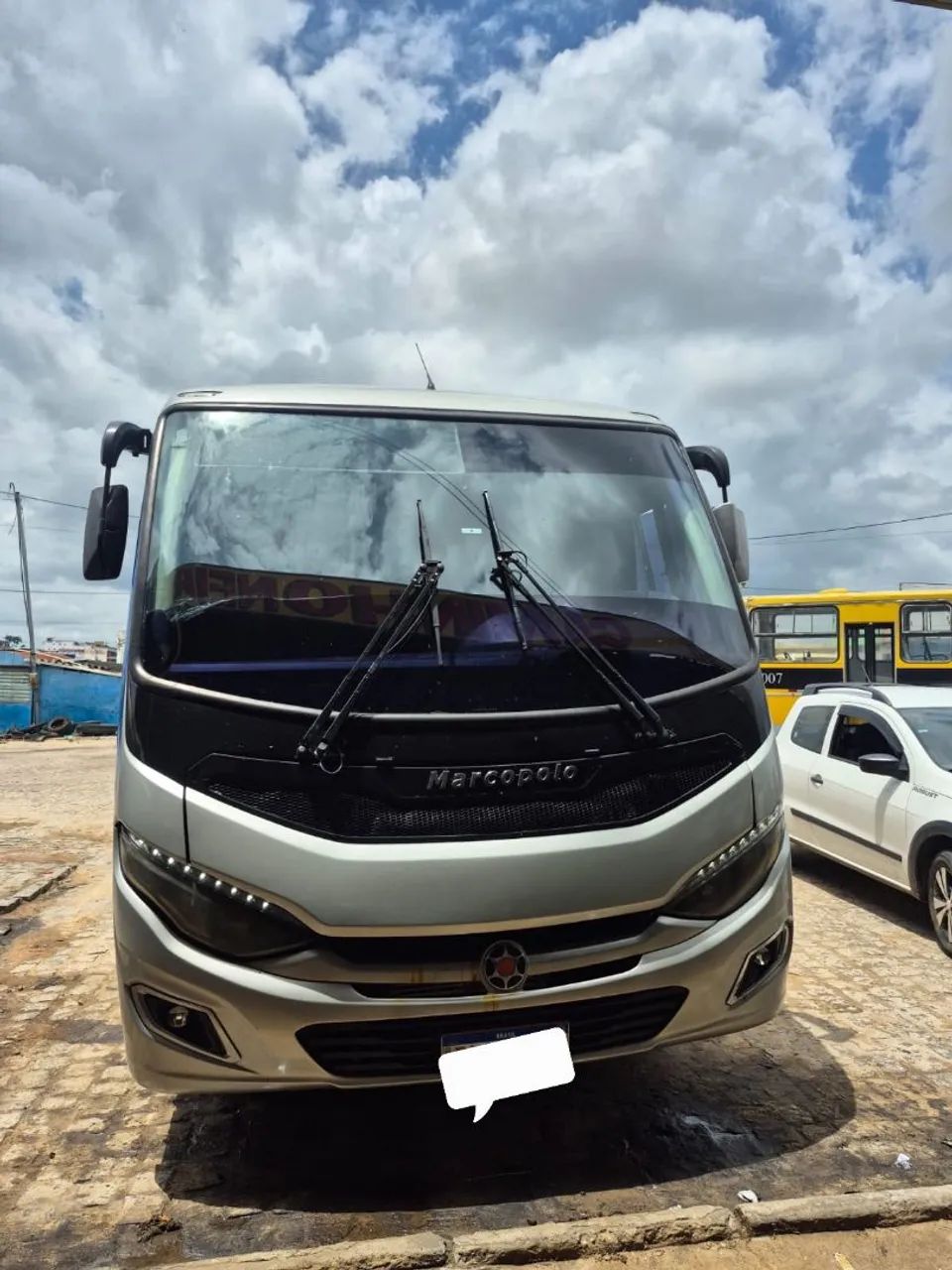 Micro ônibus Mercedes Benz - Carroceria Marcopolo Senior