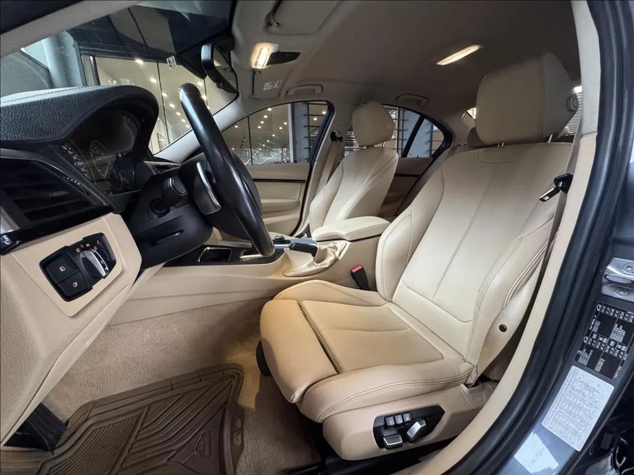 BMW 320I 320i 2018 - Foto 4
