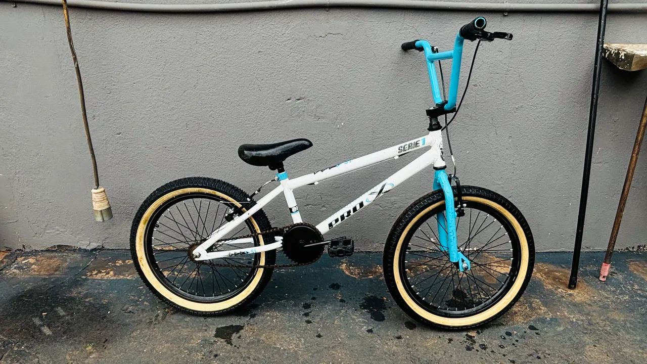 Bicicleta aro 20 PRO C série 1 
