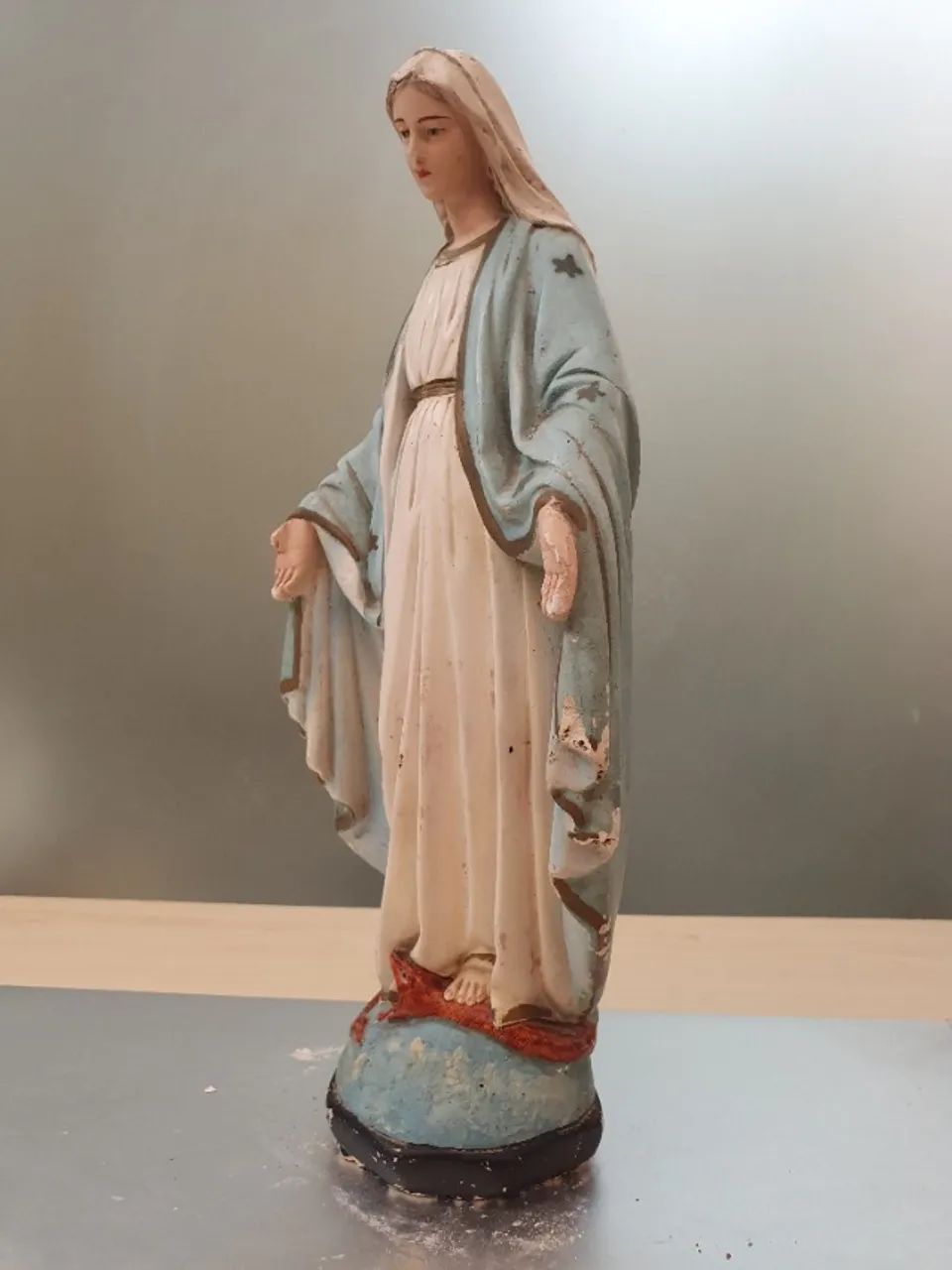 Nossa Senhora Das Graças em Gesso Maciço com 30cm - Foto 4