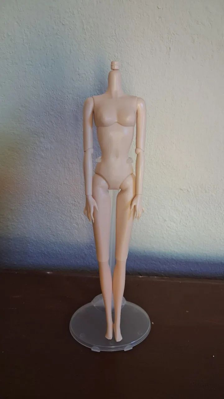 Corpinho Super Model Barbie 