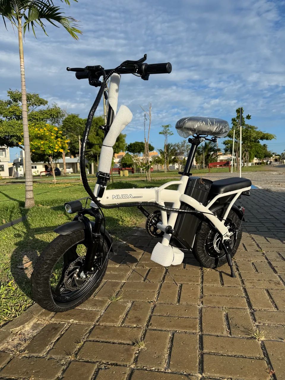 Bicicleta eletrica dobrável NOVA - Foto 5