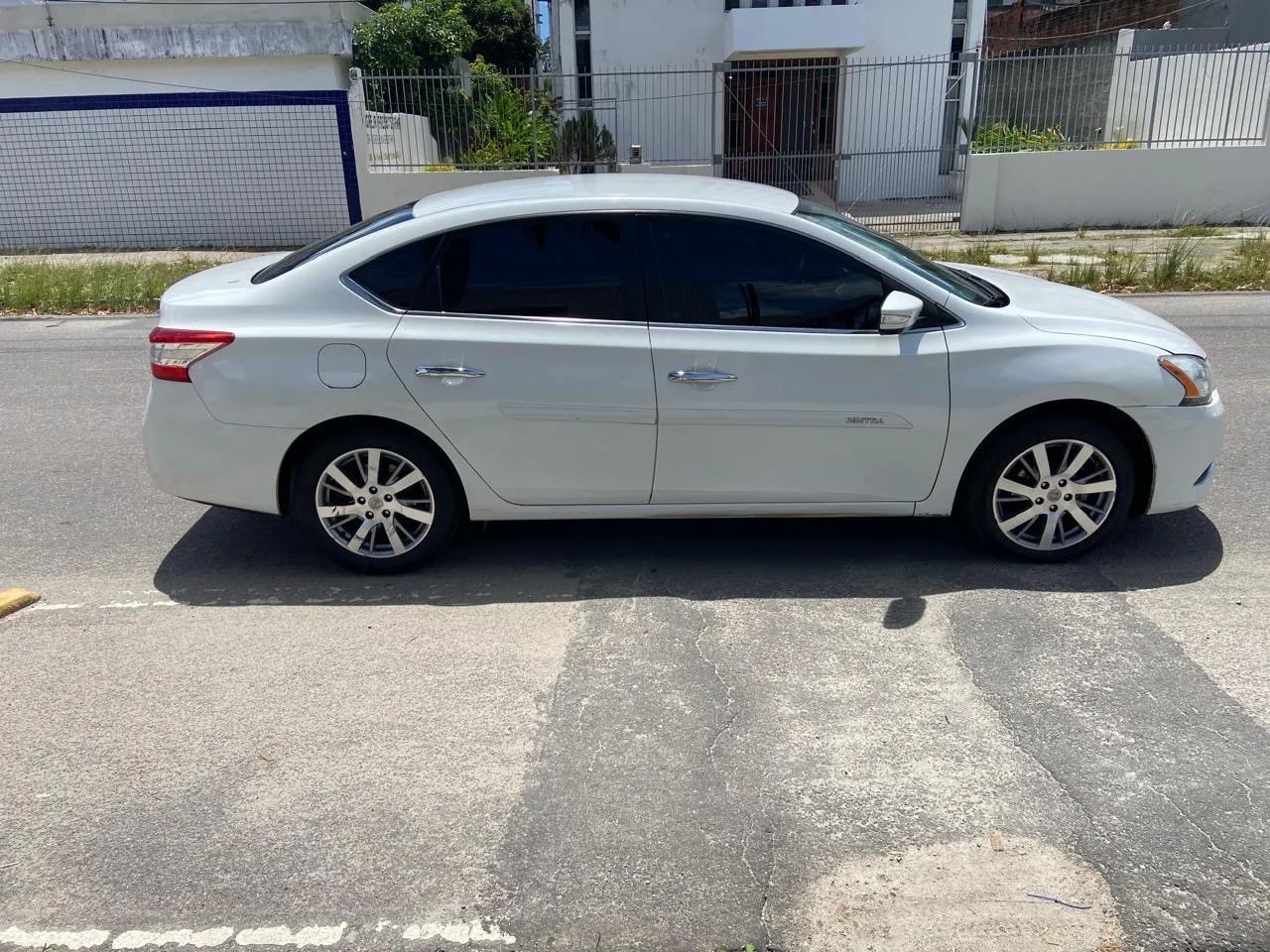 Nissan Sentra 2016