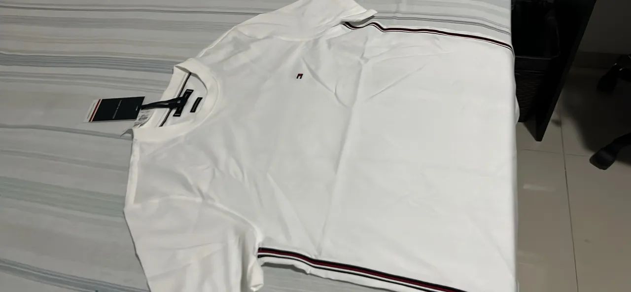 Camiseta Tommy Hilfiger Masculina Branca Nova com Etiqueta