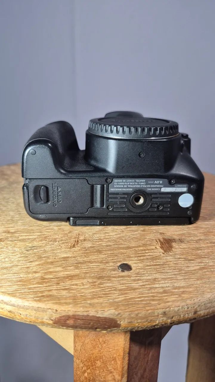 Câmera Canon SL2 (200D)  - Foto 6