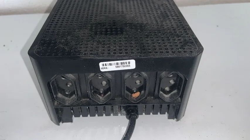 VENDO TRANSFORMADOR 220V P/ 110 V
