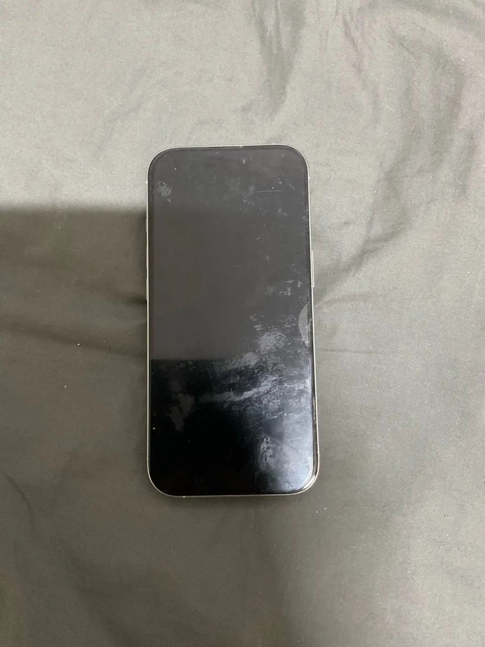 Iphone 16 pro 256gb  - Foto 2