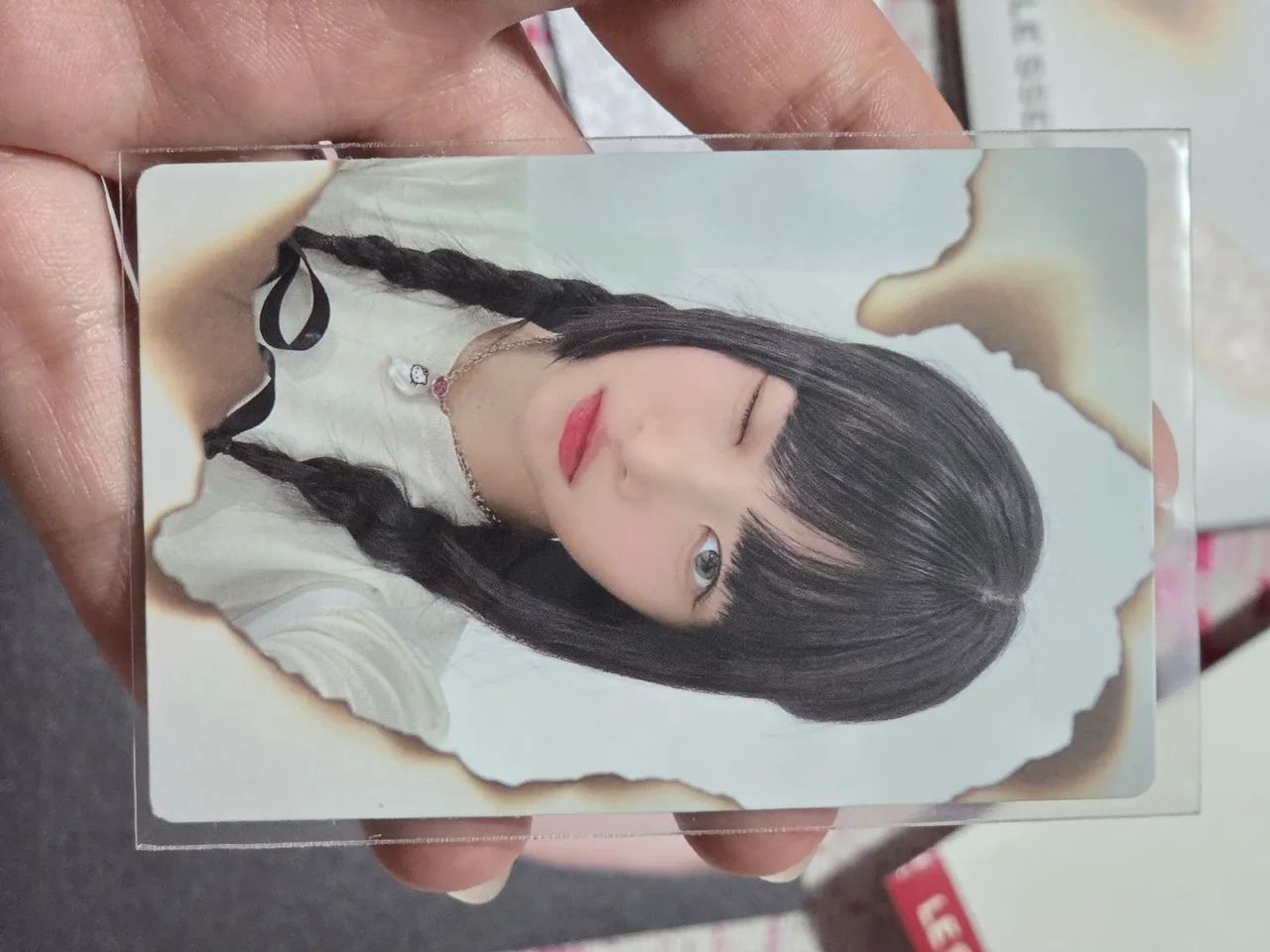 Álbum lesserafim unforgiven, eunchae version completo - Foto 3
