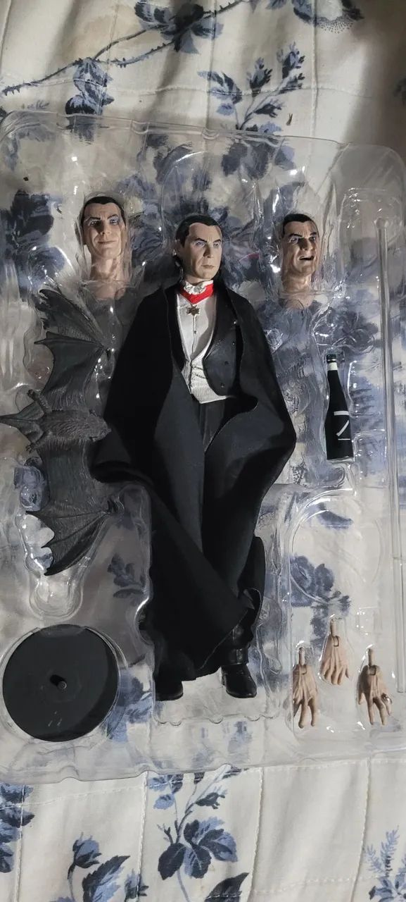 Boneco dracula neca universal monsters terror vampiro action figure - Foto 3