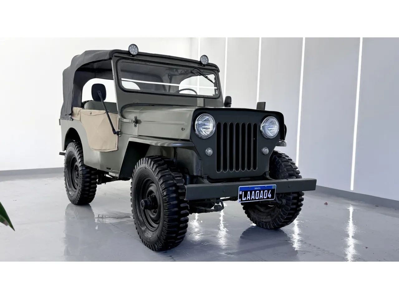 Willys Overland Jeep 2.6 12V Gasolina 2P 1954