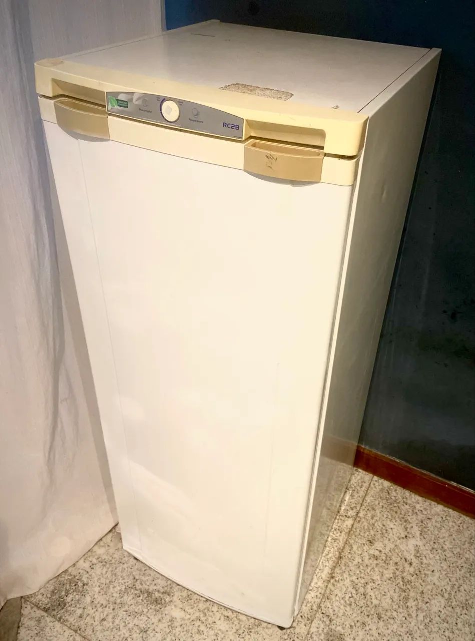 Geladeira Continental RC28 - Foto 2