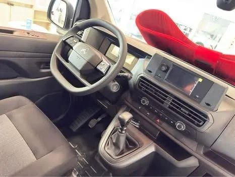 Citroen Jumpy 2.2 CARGO TURBO 2026 - Foto 2