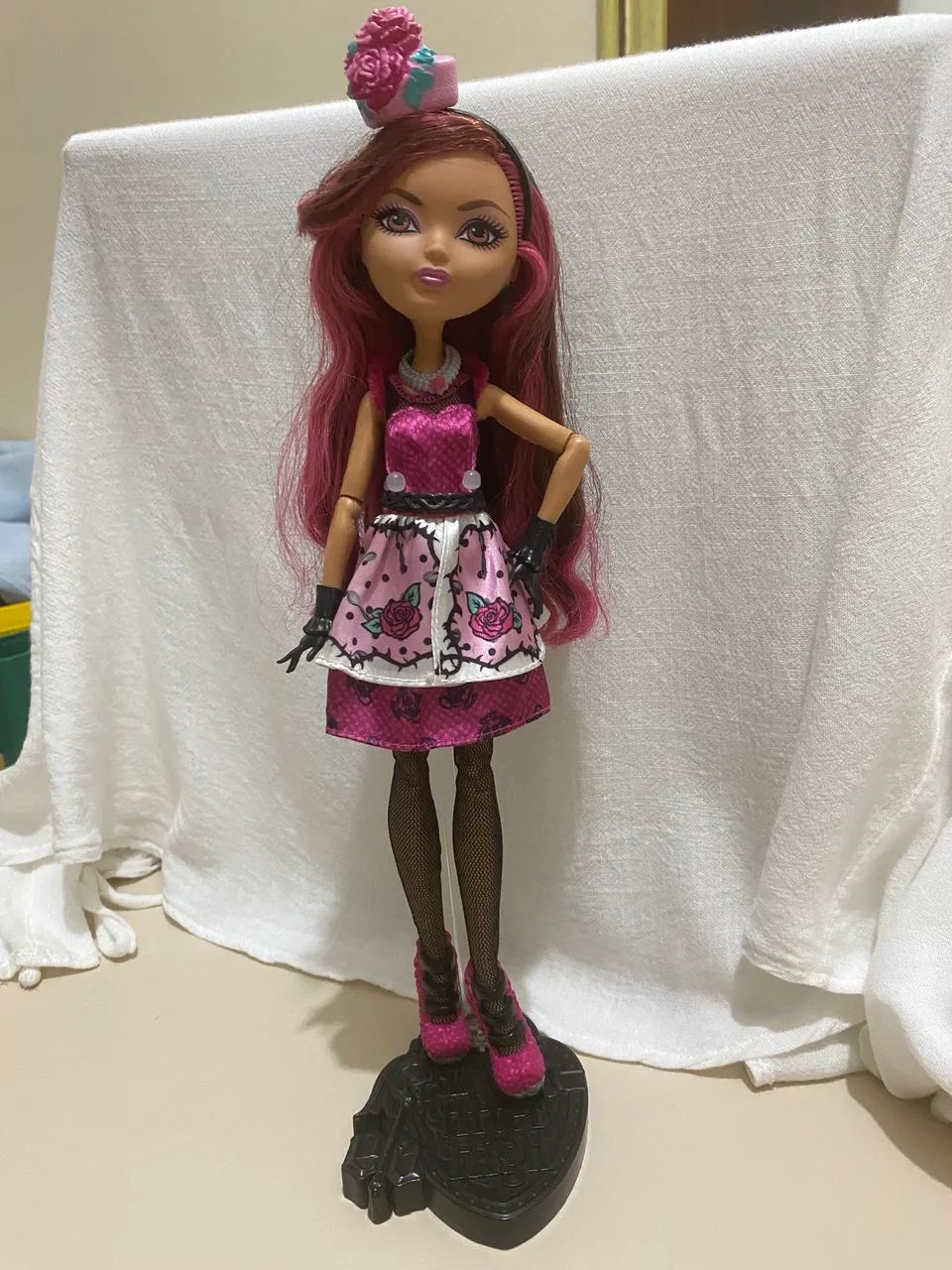 Boneca Briar Beauty de Ever After High  - Foto 5