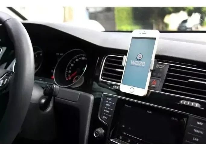 Suporte Veicular Universal Para Celular Smartphone - Novo - Foto 3