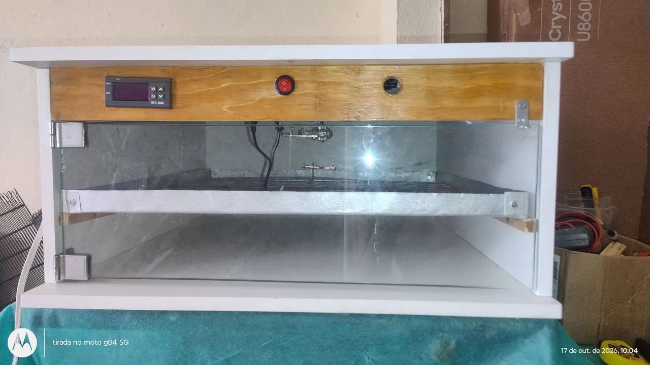 Chocadeira automática com viragem de ovos e ovoscopia  - Foto 2