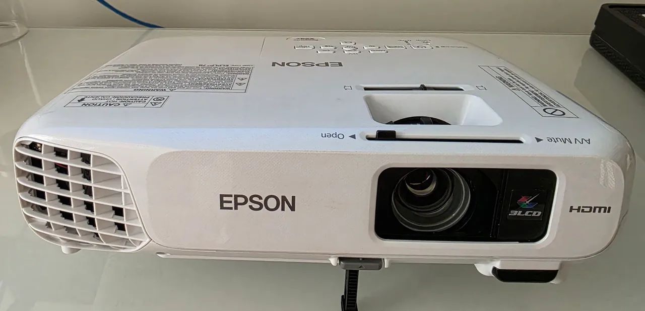 Projetor Epson PowerLite X24+