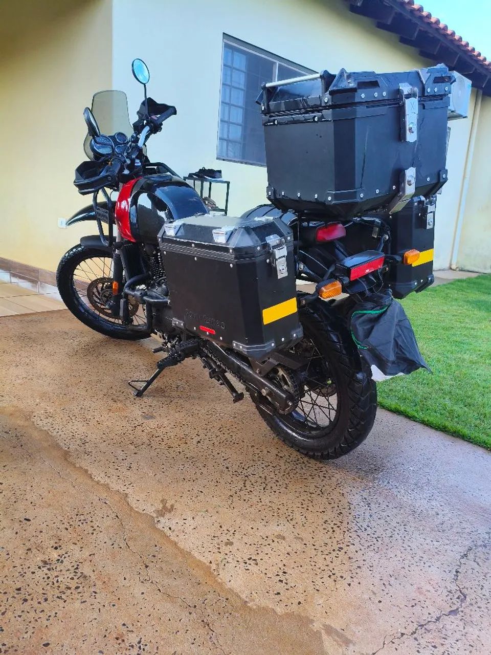 Himalayan 411 2023 - Foto 4