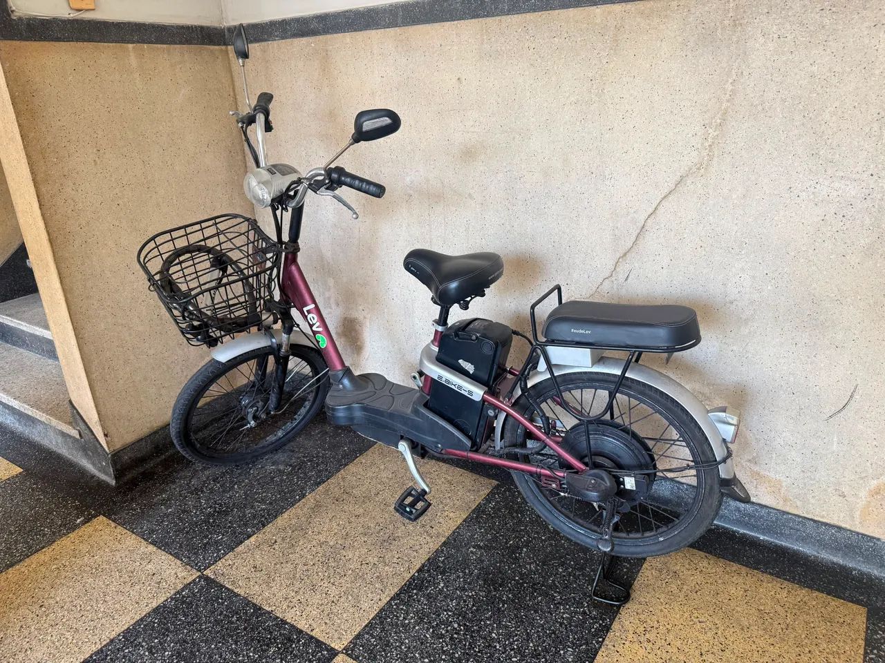 BICICLETA ELÉTRICA LEV-EBIKE S ARO 22
