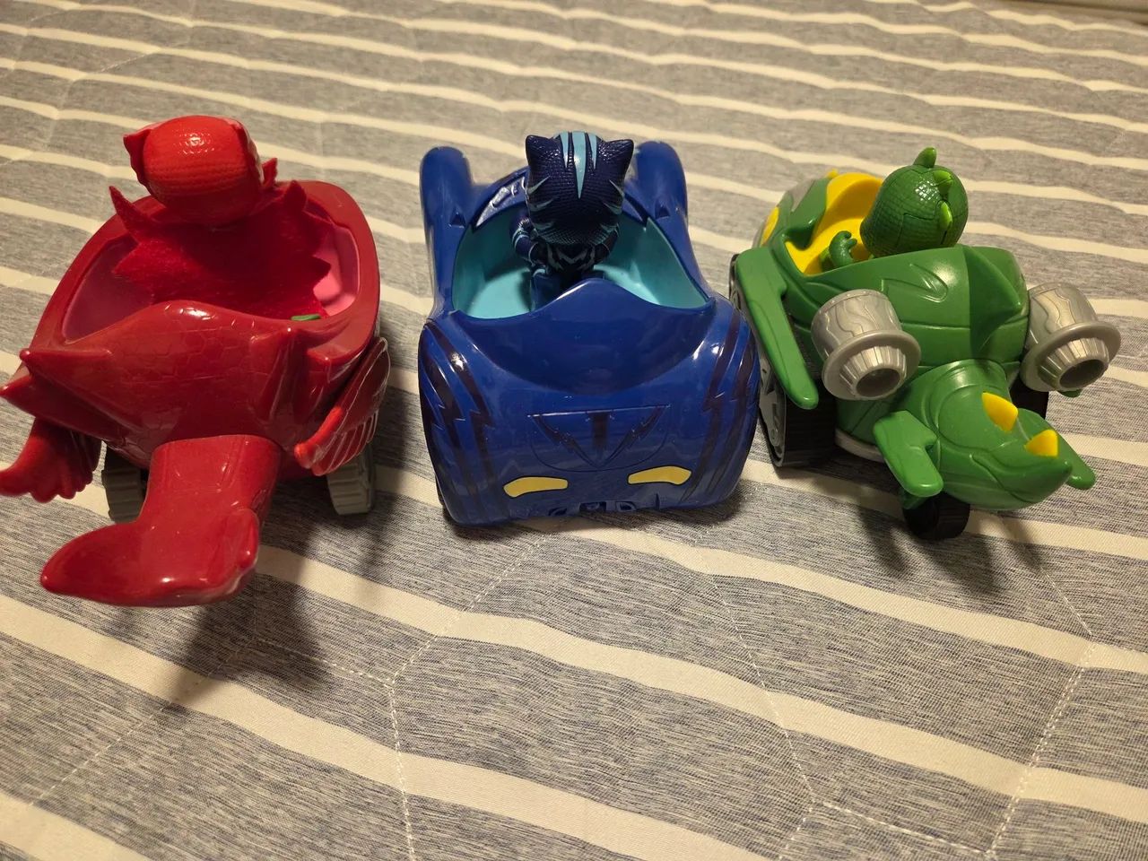 Pj masks bonecos com carrinhos - Foto 2