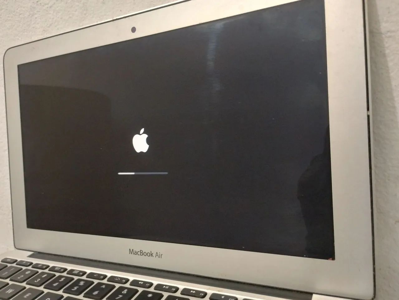 MacBook Air A1465 - Notebooks - Cajazeiras XI, Salvador 1527066118