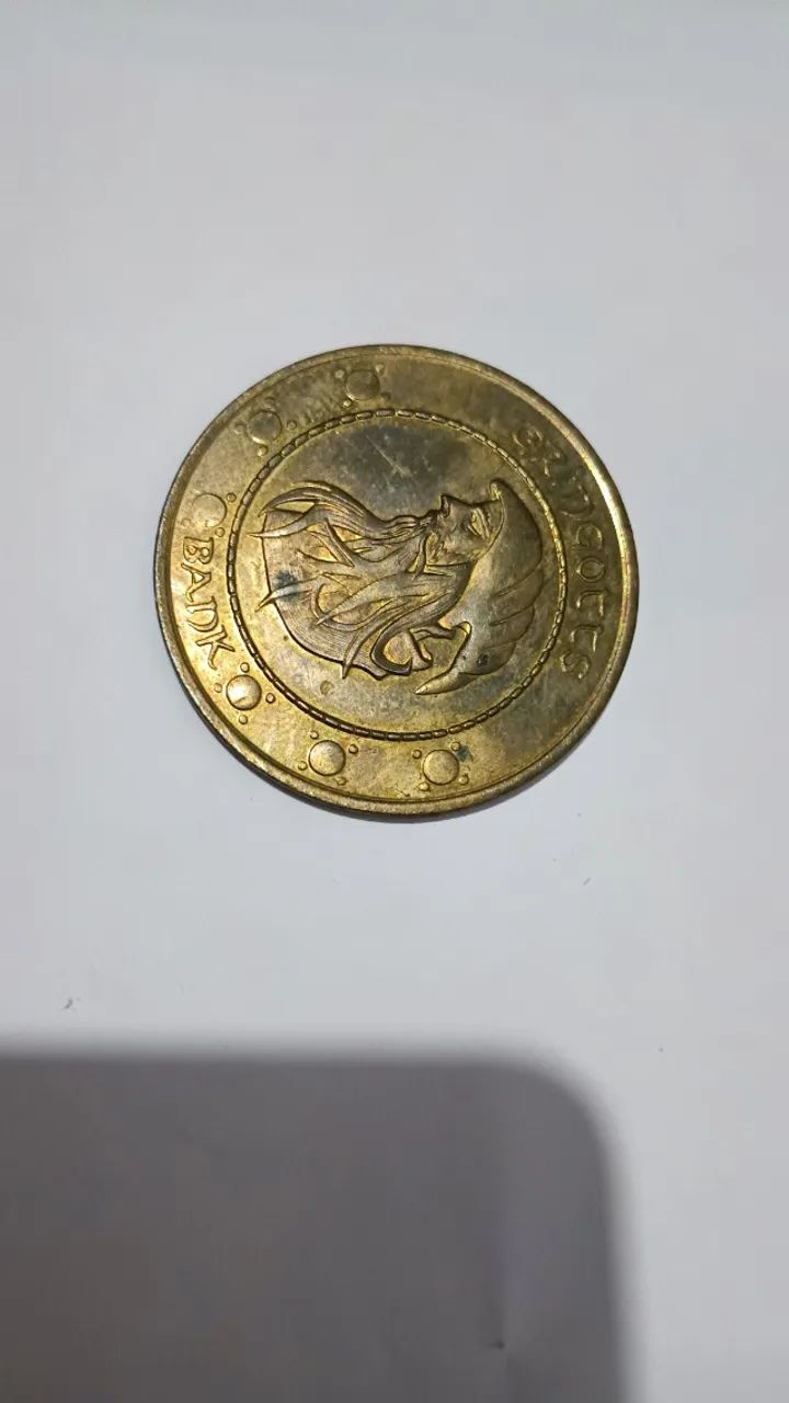 coleção de moedas e dinheiro em papel - Foto 2