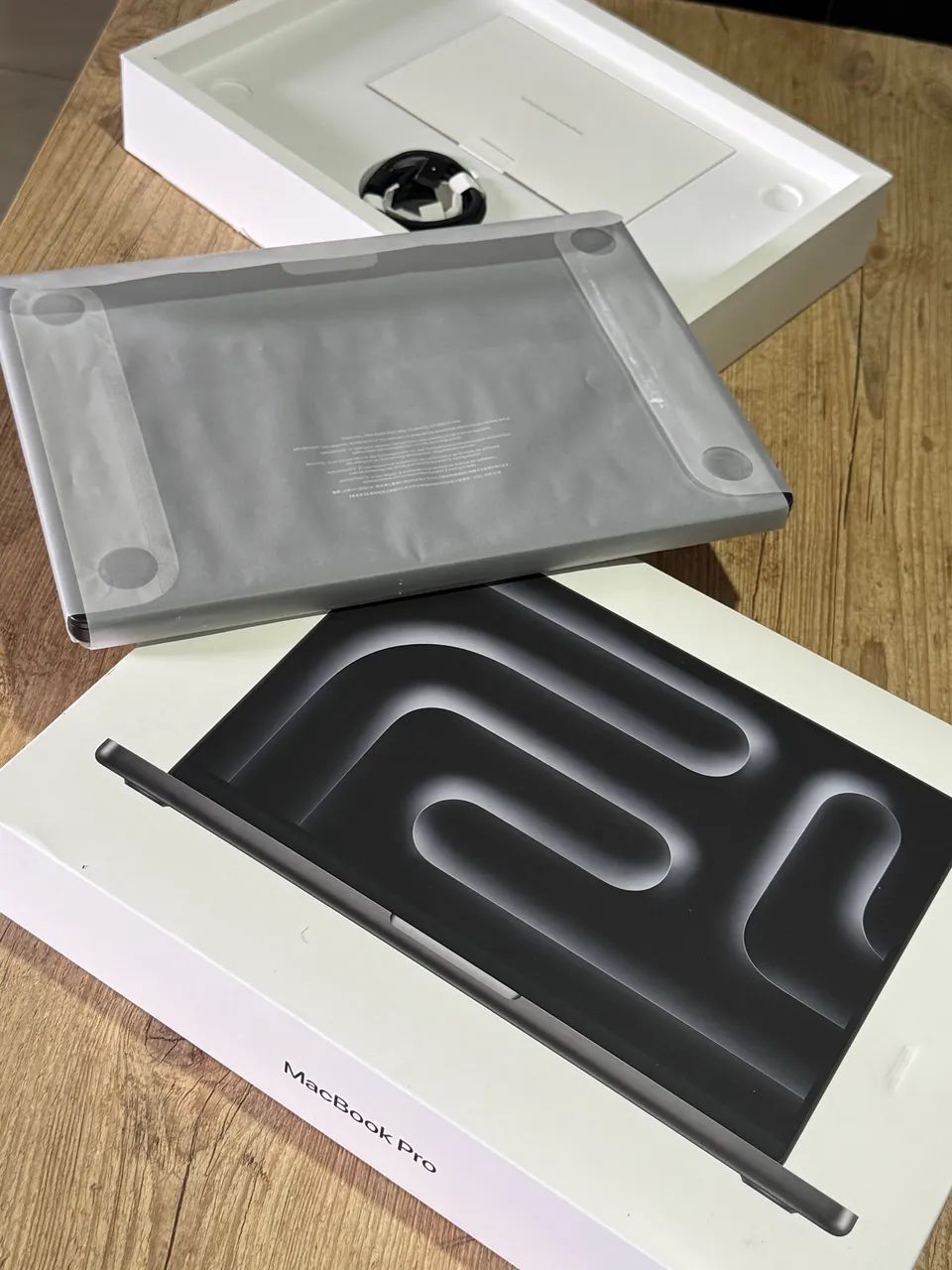 MacBook Pro 2025 - Foto 3