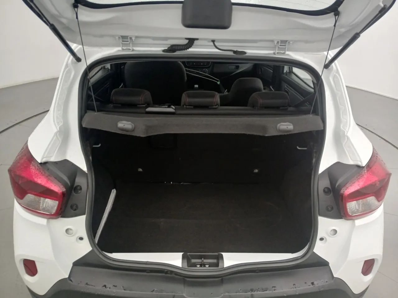 Renault Kwid 1.0 Zen, foto 9 de 18