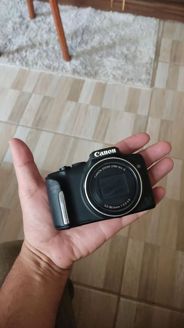 Câmera digital Canon sx170is.