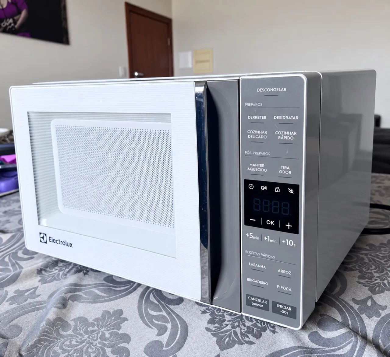 Microondas 23L Novinho - Foto 3