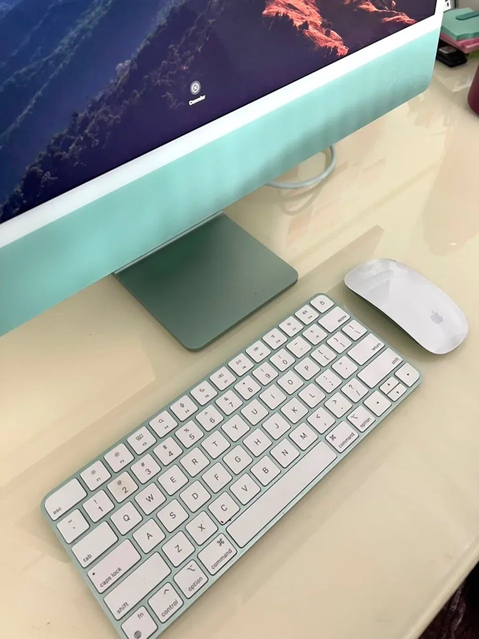 iMac 24