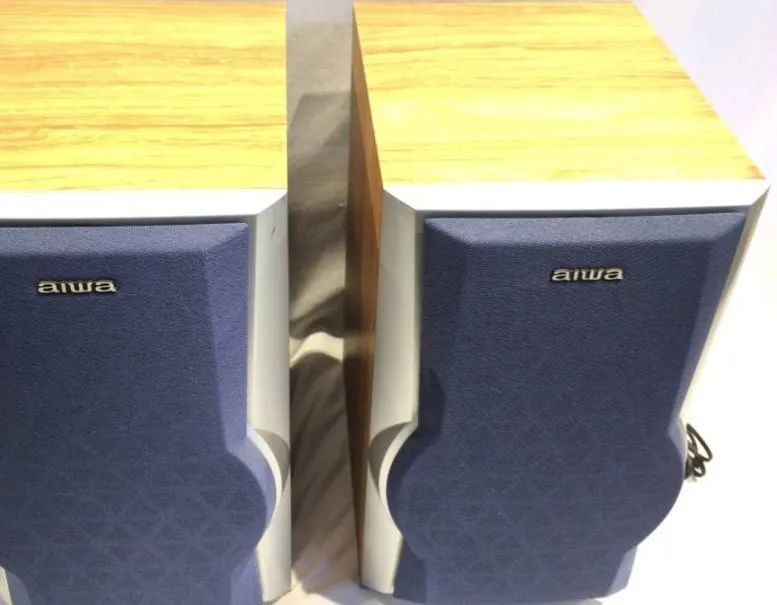 Caixas de som AIWA